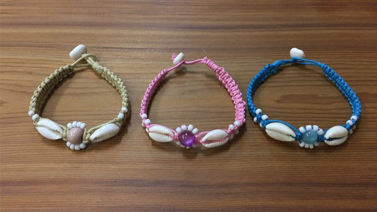 Amazon.com: meekoo 2 Pieces Natural Cowrie Shell Anklet Seashell Crochet  Ankle Bracelet Handmade Boho Shell Bead Anklet Adjustable Anklet Jewelry  for Women Girls Hawaii Beach Parties: Clothing, Shoes & Jewelry